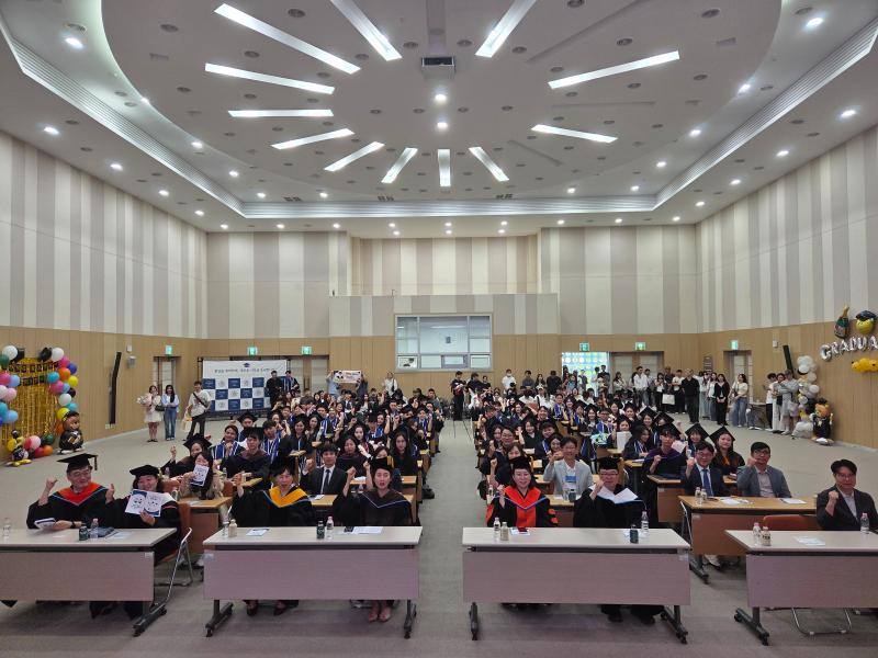 2025학년도 후기 외국인 유학생 학위수여식 성료 관련 이미지